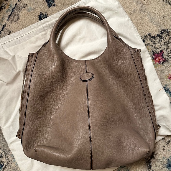 Tod’s Hobo Bag - Picture 1 of 4
